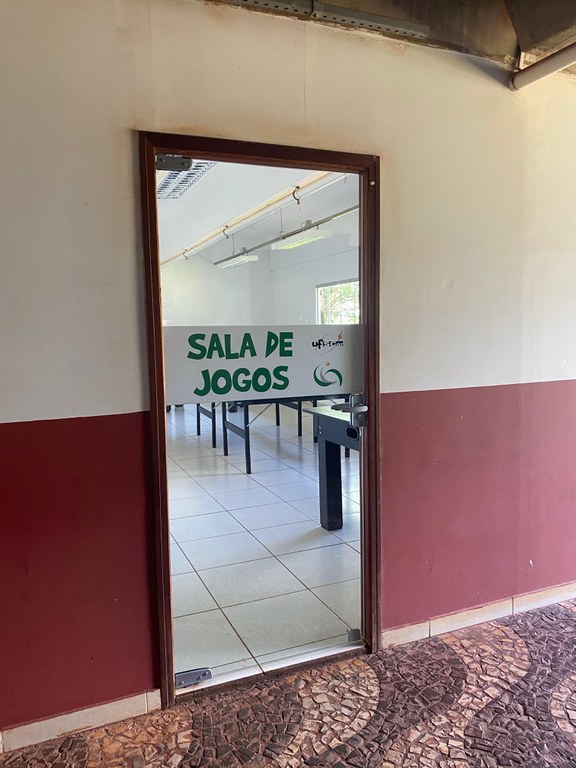 Porta Sala de jogos.jpg